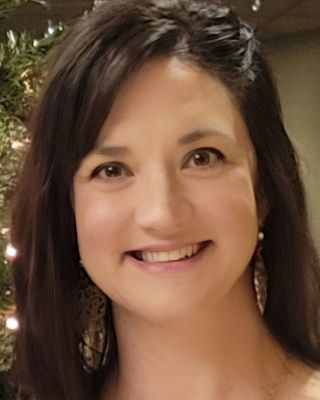 Photo of Alexis Alverson, Pre-Licensed Professional