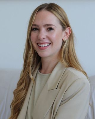 Photo of Channing Greenberg, Marriage & Family Therapist Associate in Culver City, CA