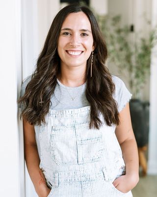 Photo of Dana Lopez, Pre-Licensed Professional, MSW
