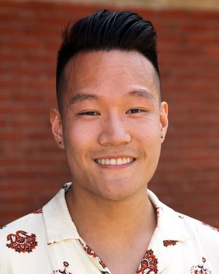 Photo of Raymond Feng, Pre-Licensed Professional, MA