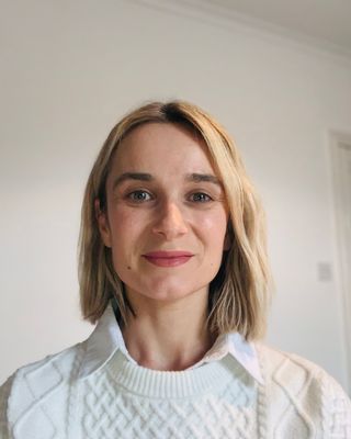 Photo of Elaine Conway - Elaine Conway MBACP (Accred), Counsellor, DCounsPsych, MBACP Accred