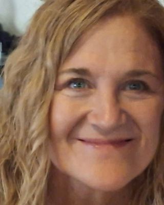 Photo of Marcia Vasconcelos Neville, Marriage & Family Therapist, MA, LMFT