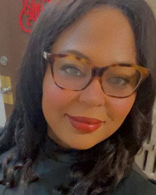 Photo of Aisha Smart, Clinical Social Work/Therapist, LCSW