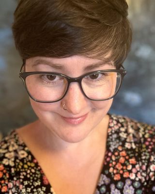 Photo of Louisa Harvey, Counsellor in Edgbaston, Birmingham, England
