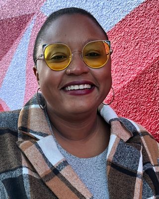 Photo of Tavinia Tucker, Clinical Social Work/Therapist, LCSW