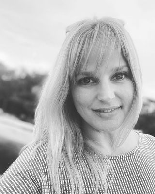 Photo of Angela Radford, MS