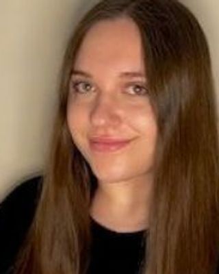 Photo of Elise Silverman, Counselor, MA, LAC