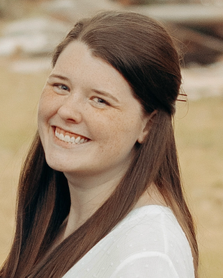 Photo of Jenny Bell, Social Worker, CSW, MSW