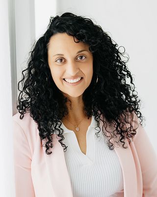 Photo of Amelia Hasbun, Marriage & Family Therapist, MS, LMFT