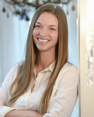 Photo of Lauren Kremble, Registered Psychotherapist, MSc., RP