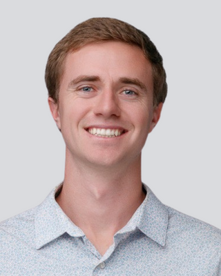 Photo of Noah Stashower-Marcus, Psychiatric Nurse Practitioner, PMHNP