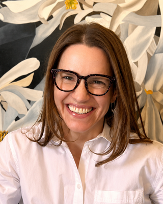 Photo of Joanna Czub, Registered Psychotherapist (Qualifying), MA, BSc