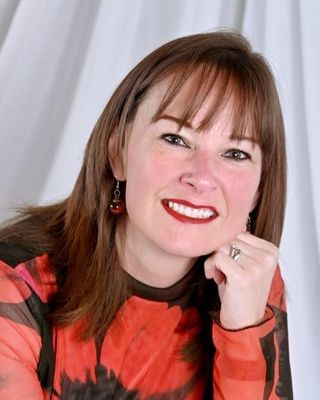 Photo of Julli Griesheimer, Licensed Independent Social Worker, MSW, LISW-S, LICDC