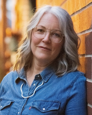 Photo of Johanna Winter Harper, Marriage & Family Therapist Associate, MA, LMFT, LPC, NCC, MFA