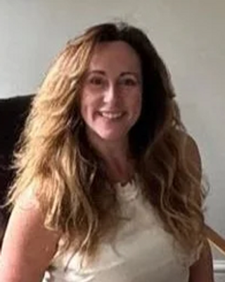 Photo of Jolie Compton, Counsellor, MNCPS Acc.