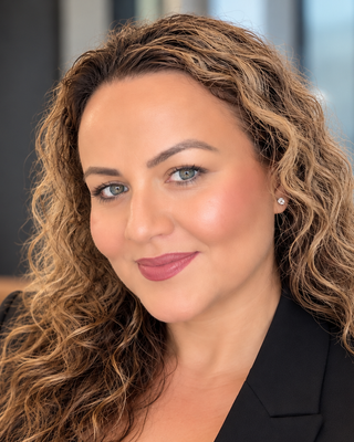 Photo of Maihan Yazmine Aurah, Psychiatric Nurse Practitioner, DNP, PMHNP