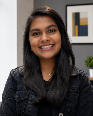 Photo of Simran Thakkar, Counsellor, MSc, MBACP