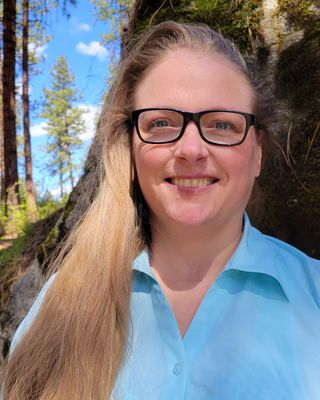 Photo of Maura Grandison, Licensed Mental Health Counselor Associate, LMHCA