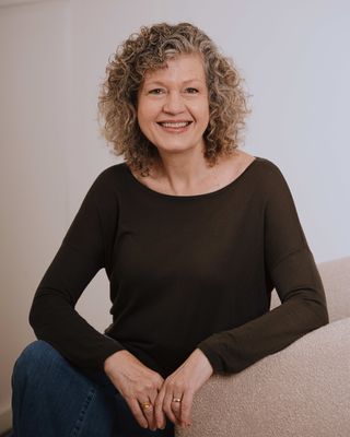 Photo of Dr. Elizabeth Corbin, Psychologist, PsyD