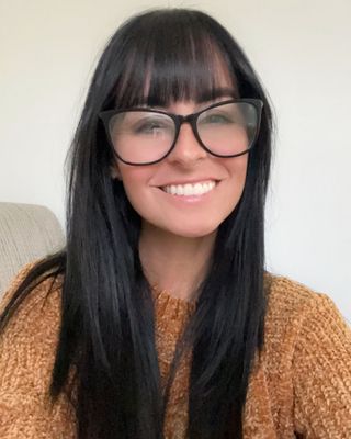 Photo of Holly Pivonka, Clinical Social Work/Therapist, LCSW