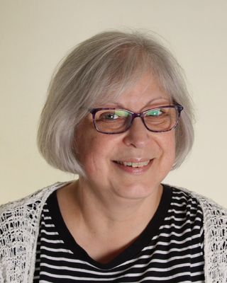 Photo of Rosalind Fairclough, Counsellor, MNCPS Acc.
