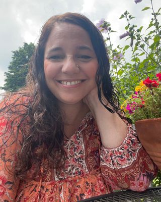 Photo of Laurie Silvan, Clinical Social Work/Therapist, LCSW, MFC-CBI