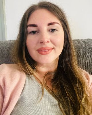 Photo of Mia Hourigan, Counsellor, MBACP