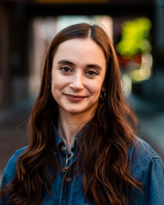 Photo of Elizabeth Shevah Vahdatpour, Marriage & Family Therapist, LMFT