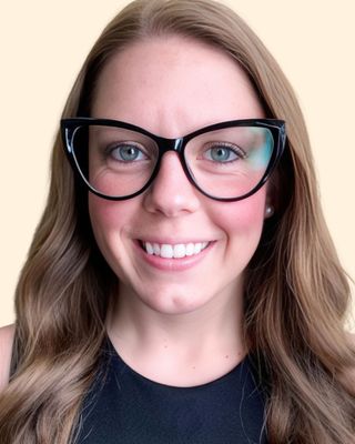 Photo of Mikayla Vican, Psychiatric Nurse Practitioner, DNP, PMHNPBC
