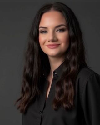 Photo of Justyna Rzewinski, Clinical Social Work/Therapist, PhD (c), LCSW