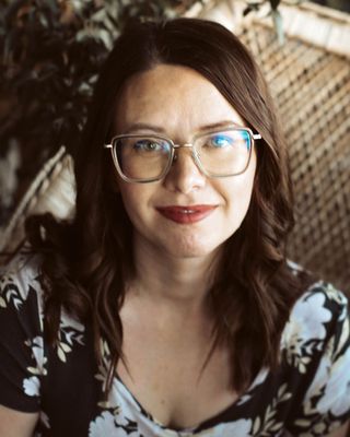 Photo of Kristi Moore, Clinical Social Work/Therapist in Lethbridge, AB