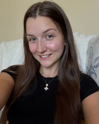 Photo of Mairin Clarke, Registered Psychotherapist (Qualifying), MA, (Candi)