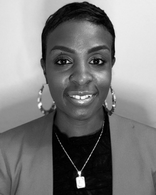 Photo of Eka S. Childs, Marriage & Family Therapist Associate in Lakewood, CA