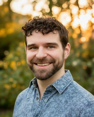 Photo of Derik Comperatore, Clinical Social Work/Therapist, LCSW