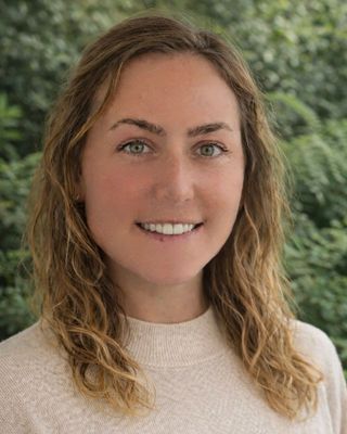 Photo of Abbey Rose Vince, Marriage & Family Therapist Associate, MA, AMFT