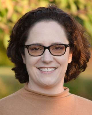 Photo of Elizabeth Benullo, Clinical Social Work/Therapist, LCSW