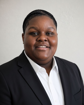 Photo of Kasheena Demps, Clinical Social Work/Therapist, LCSW, MSSW, CNP