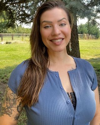 Photo of Anna Paullin-Fish, Licensed Social Worker Associate , MSW, LSWAIC