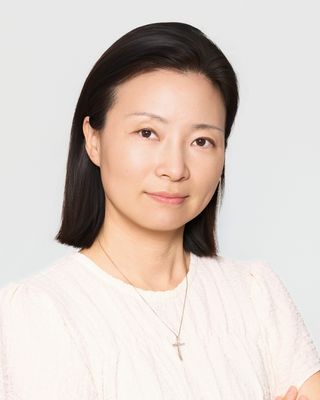 Photo of Yoon Jung (Elly) Choi, Social Worker, AMHSW
