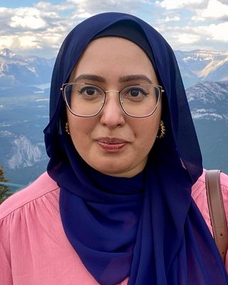 Photo of Hira Imam, Counsellor in British Columbia