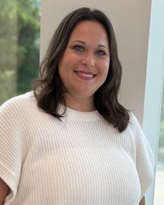 Photo of Ashlee McIntosh, Pre-Licensed Professional, ASW