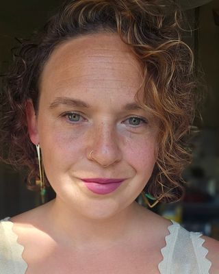 Photo of Renee Wieszcholek, Clinical Social Work/Therapist, LCSW