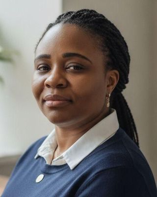 Photo of Tosin Ola, Psychiatric Nurse Practitioner, PMHNP