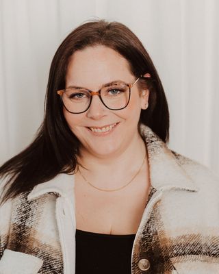 Photo of Lee Nicole Martin - Anchor Counselling & Wellness, Registered Social Service Worker, B.A., RSSW