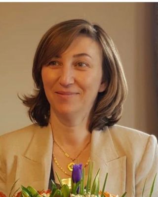 Photo of Najwa Reslan, Registered Social Worker, Bsw, MSW, RSW