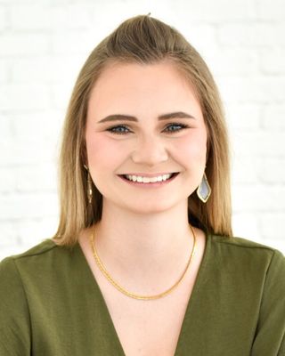 Photo of Remmy Williams, LPC Associate in Fort Worth, TX