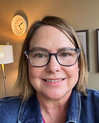 Photo of Lisa Jones, Psychologist, PhD