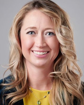 Photo of Margot Lewis, Psychologist, PsyD, BCN