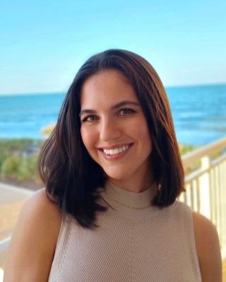 Photo of Amanda Pantalone Tarr, Licensed Mental Health Counselor, LMHC, MA