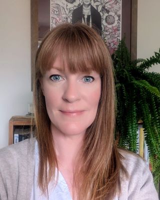 Photo of Emily Hutton, Counsellor, MNCPS Acc.
